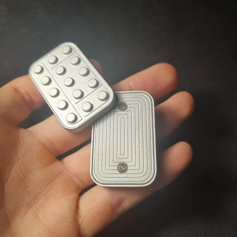 Metal Lego fidget