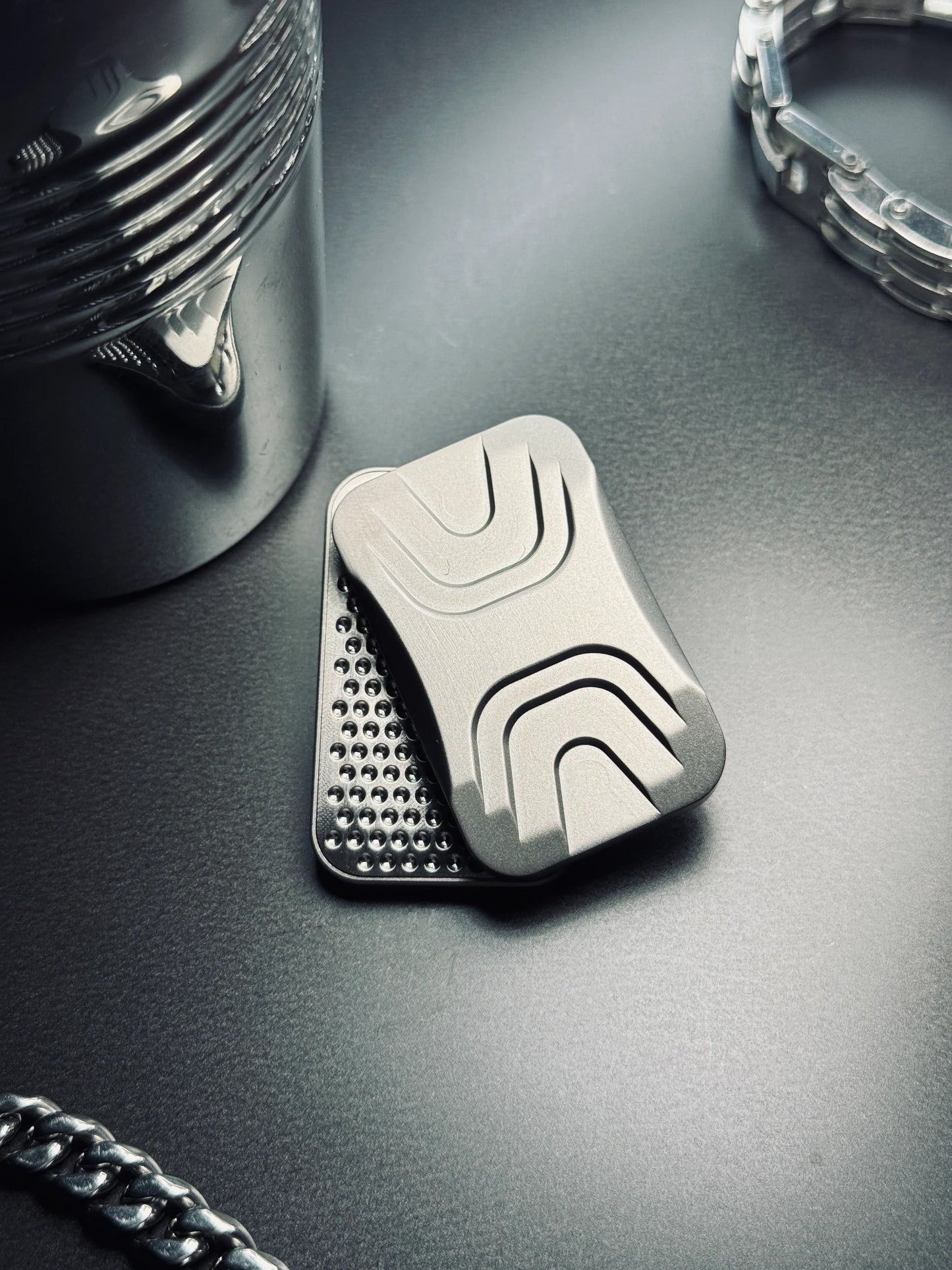 Compact Dual-Surface Metal Utility Tool